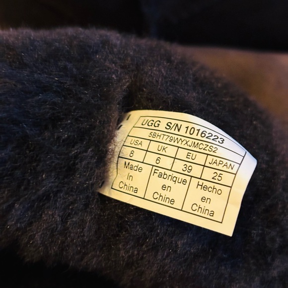 Ugg Brown Suede Boots - Picture 6 of 6